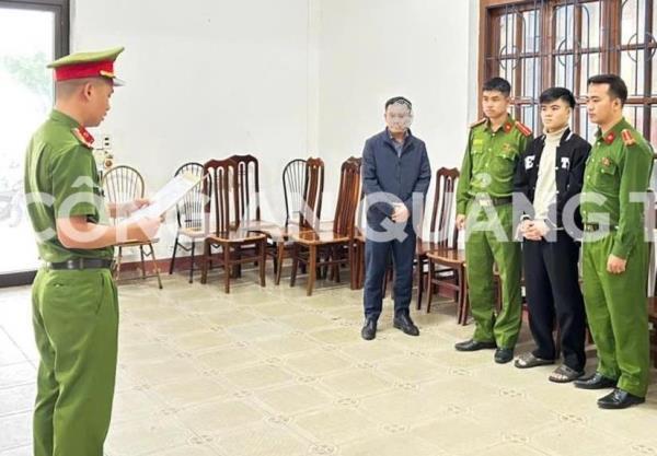 Khởi tố đối tượng rượt chém người