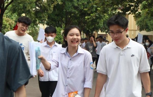 Điểm chuẩn nhiều trường tăng cao