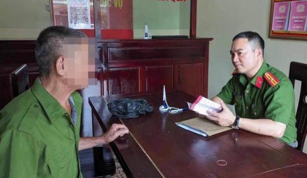 Kịp thời ngăn người dân rút tiền tiết kiệm chuyển cho đối tượng lừa đảo