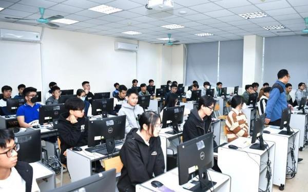 Công bố phổ điểm thi Đánh giá tư duy năm 2024