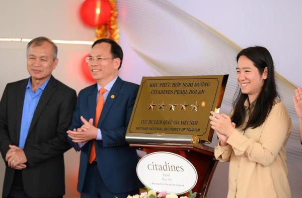 Khu nghỉ dưỡng Citadines Pearl Hoi An đón nhận và công bố quyết định cơ sở lưu trú đạt tiêu chuẩn 5 sao