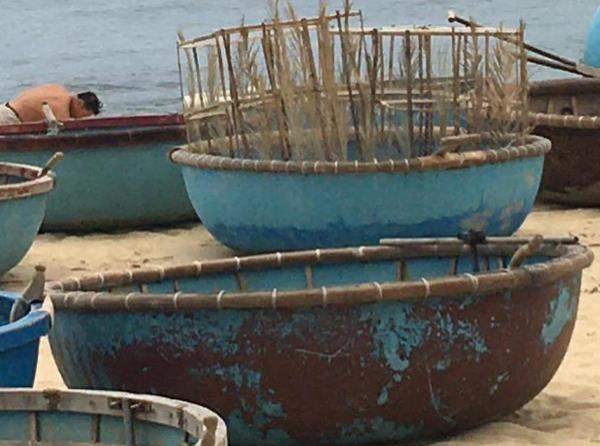 Độc đáo nghề đánh bắt mực lá truyền thống ở biển Rạng