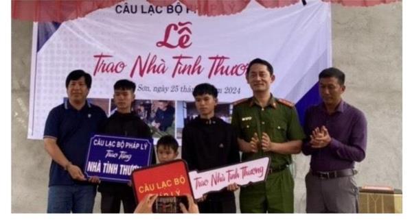 Công an xã Quảng Sơn chung tay giúp đỡ các cháu nhỏ có hoàn cảnh đặc biệt khó khăn