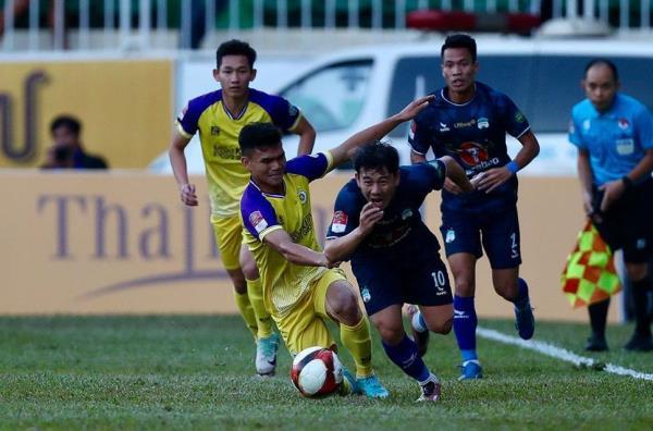 Nhặt chuyện ở HAGL