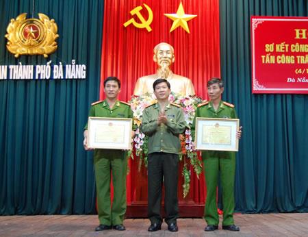 Chủ động giải quyết ngay từ cơ sở các vấn đề phát sinh về ANTT