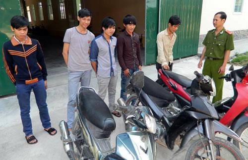 Nghiêm trị 24 đối tượng gây rối trên quốc lộ