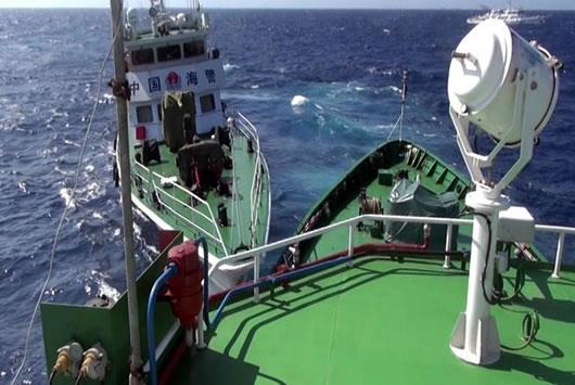 Trung Quốc triển khai 2 tàu hộ vệ tên lửa