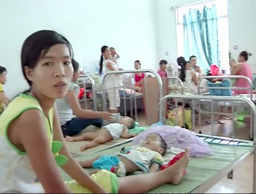 Quảng Nam: Bệnh nhi tăng đột biến do nắng nóng