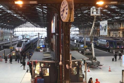 Pháp: Đình công lớn đe dọa EURO 2016