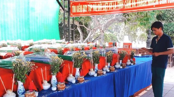 Rưng rưng Dốc Miếu