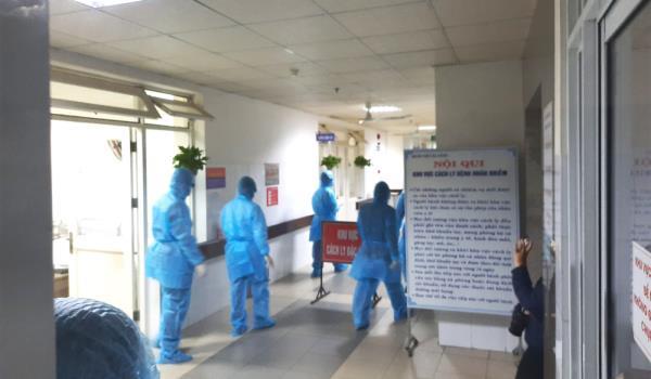 Không có chuyện bác sĩ Bệnh viện Đà Nẵng nhiễm Covid-19