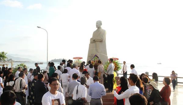 Tưởng niệm 77 năm ngày mất bác sĩ A.Yersin