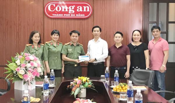 Hội Vận chuyển Du lịch Đà Nẵng ủng hộ phòng chống dịch Covid-19