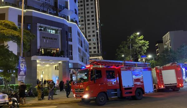 Bà hỏa quẩy ngày Valentine