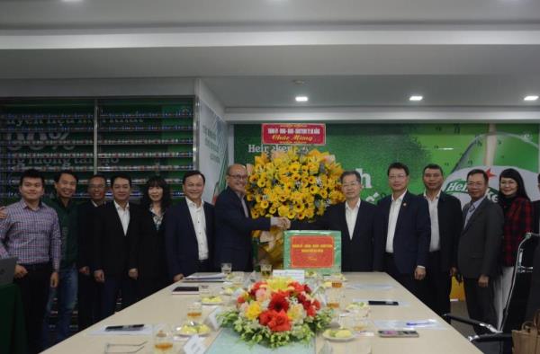 Bí thư Thành ủy Nguyễn Văn Quảng thăm, động viên các doanh nghiệp đầu năm mới 2025