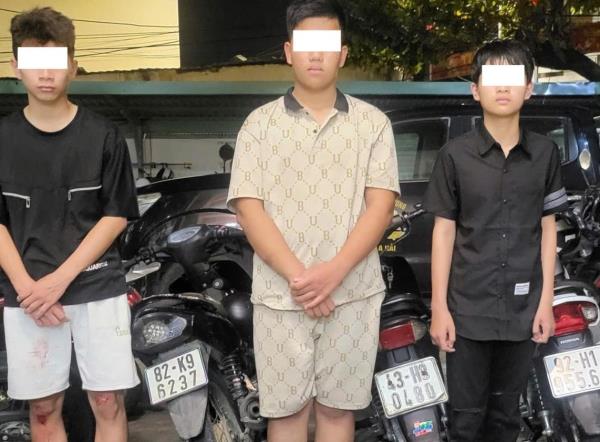 Sửu  nhi đi quậy