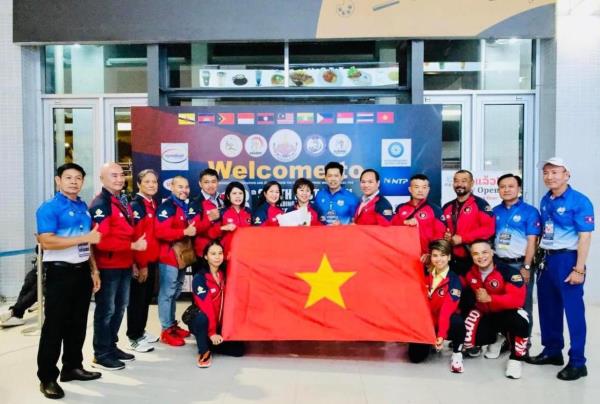 Đoàn Việt Nam xếp thứ Nhất Giải vô địch Thể hình Đông Nam Á 2024
