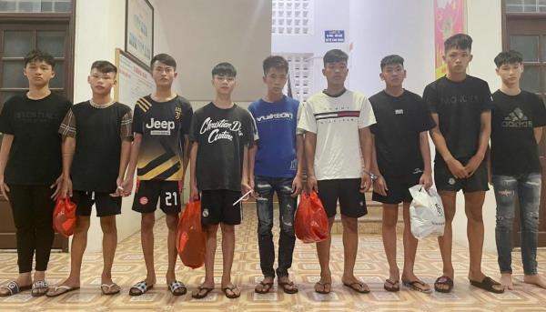 Băng nhóm tuổi teen sáng đi tìm đối thủ, chiều đi cướp tài sản