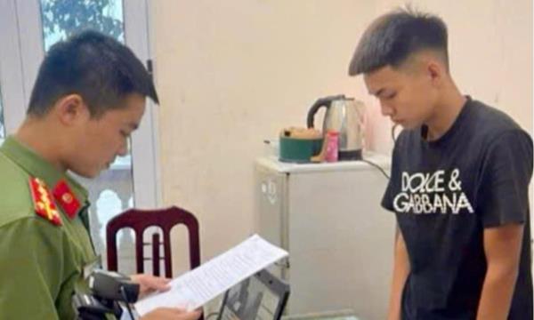 Khởi tố nhóm đối tượng tàng trữ, mua bán vũ khí quân dụng