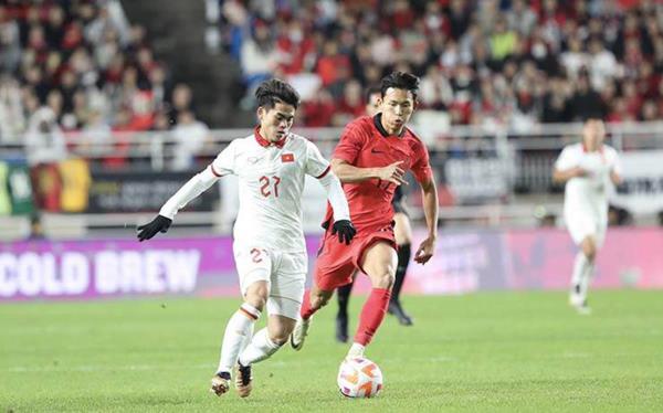 Video bóng đá Hàn Quốc - Việt Nam: Đối thủ vượt trội, nuối tiếc 3 cơ hội (Giao hữu)