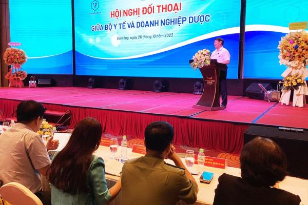 Đồng hành cùng cộng đồng doanh nghiệp dược tháo gỡ các khó khăn, vướng mắc