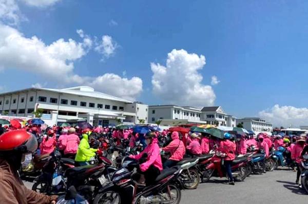 Hàng nghìn công nhân tiếp tục đình công đòi quyền lợi