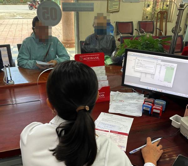 Cuộc giải cứu gay cấn của cán bộ Agribank Quảng Trị giúp nữ khách hàng lớn tuổi thoát bẫy lừa đảo gần nửa tỷ đồng