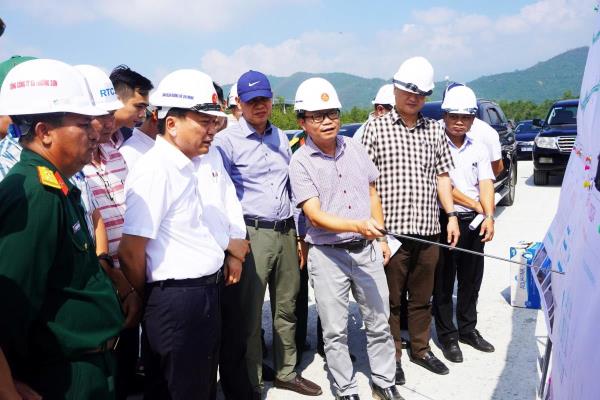 Tăng thêm mũi thi công cho dự án cao tốc Hòa Liên - Túy Loan