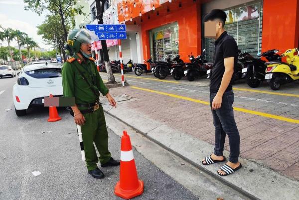 Tăng cường công tác tuần tra, xử lý các hành vi gây mất trật tự, mỹ quan đô thị