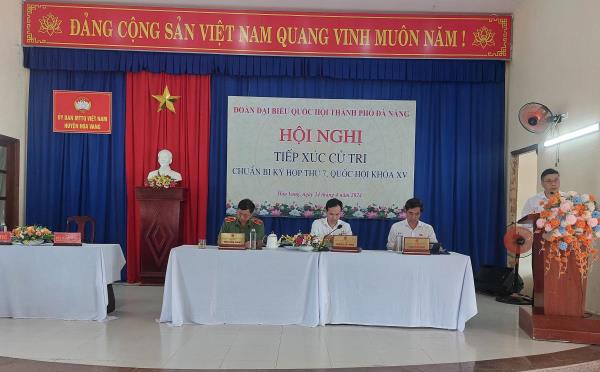 Đoàn đại biểu Quốc hội đơn vị Đà Nẵng tiếp xúc cử tri vùng Tây Bắc Hòa Vang