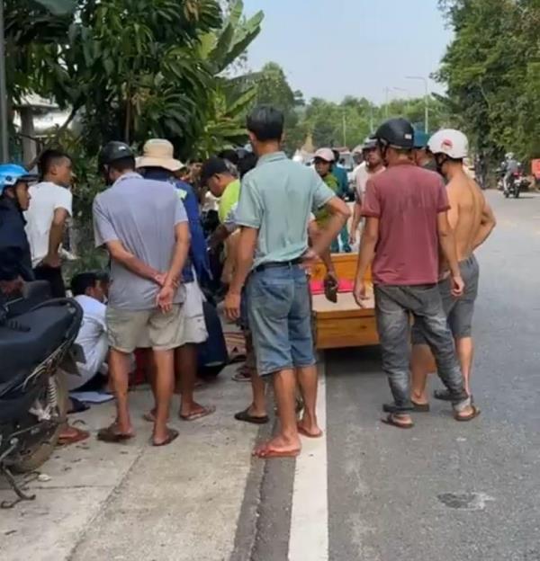 Quảng Nam, sau tiếng nổ lớn, 2 cha con thương vong