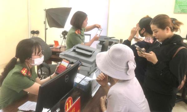 Phòng Quản lý xuất nhập cảnh Công an tỉnh Đắk Nông duy trì tỷ lệ tiếp nhận 100% hồ sơ trực tuyến