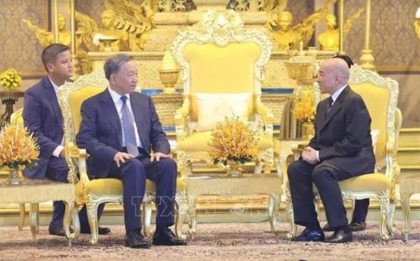 Chủ tịch nước Tô Lâm thăm cấp Nhà nước Vương quốc Campuchia