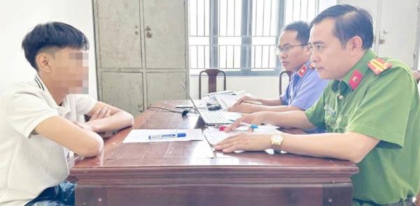 4 chàng Ngạn manh động và 2 vụ cướp táo tợn tại cây Mắt Biếc