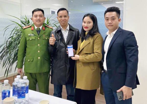 Hành động cao đẹp của cô giáo Phạm Thị Hằng