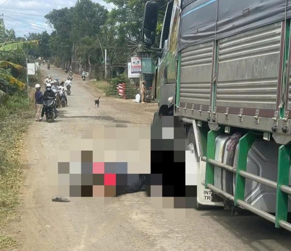 Tết rồi, ra đường nhẹ số lơi ga