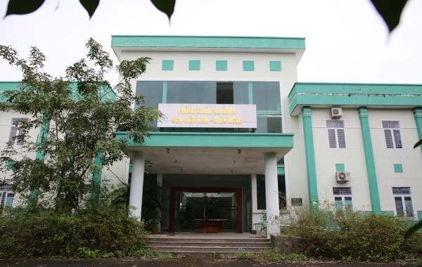 Xây phòng khám hàng chục tỷ rồi… bỏ hoang