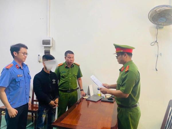 Cõng án treo đi cướp giật