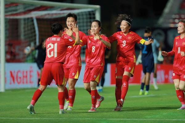 Chiều nay, đội tuyển nữ Việt Nam ra quân