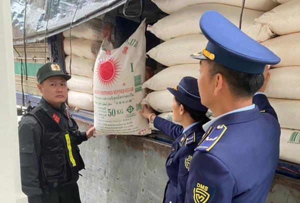 Bắt giữ 3 tấn đường mù nguồn gốc