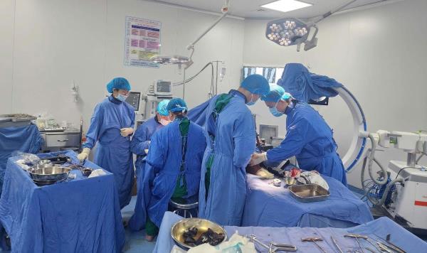 Bệnh viện đa khoa Vĩnh Đức cứu sống bệnh nhân bị đa chấn thương do tai nạn giao thông