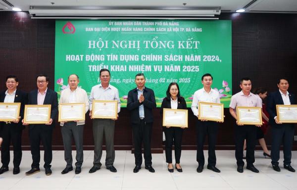 Quan tâm cho vay đối với các đối tượng theo học ngành nghề bán dẫn, trí tuệ nhân tạo