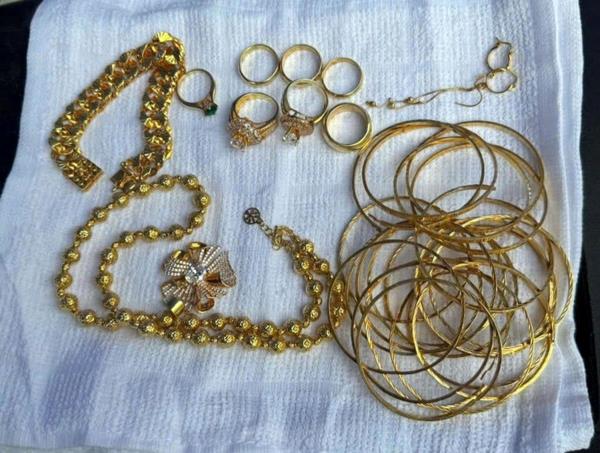 Dựng chuyện bị đánh thuốc mê cướp 5 lượng vàng để qua mặt chồng