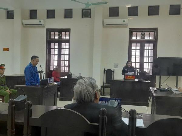 Gã trung niên mang 2 tiền án đi gùi thuê hồng phiến lãnh án tử hình