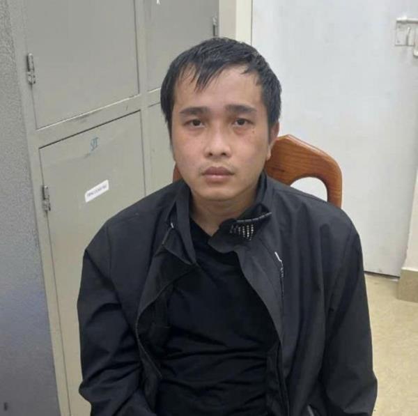 Mới ra tù lại xộ khám