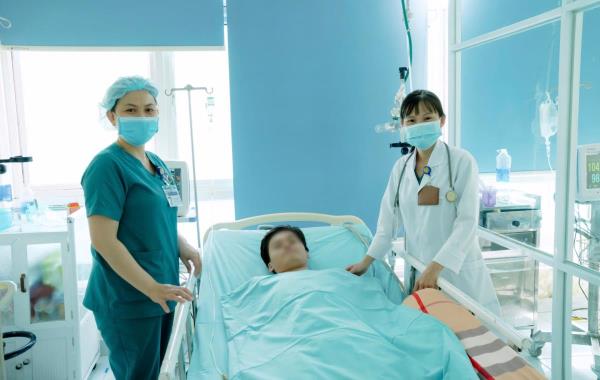 Cứu sống nam sinh 16 tuổi bị đuối nước nguy kịch