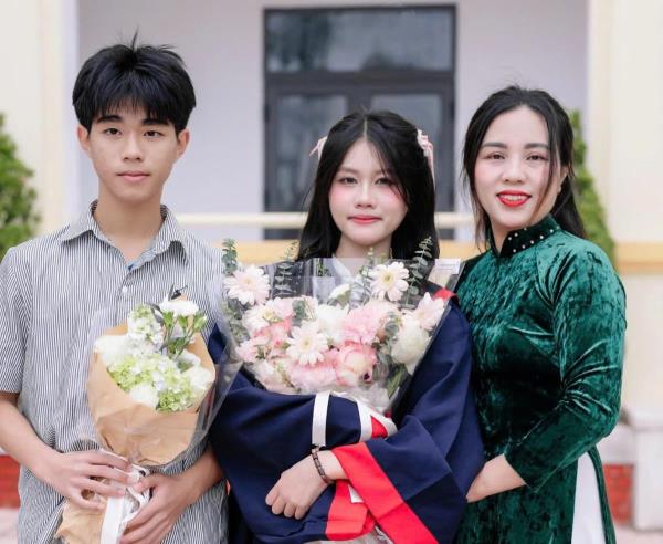 Bí quyết học giỏi các môn xã hội của thủ khoa toàn quốc khối C00