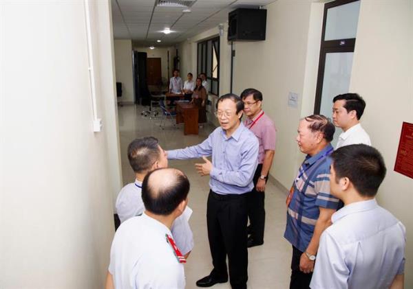 Bộ Giáo dục và Đào tạo kiểm tra công tác chấm thi tốt nghiệp THPT 2025 tại Bắc Ninh