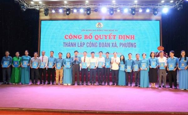 Nghệ An thành lập 23 Công đoàn xã, phường