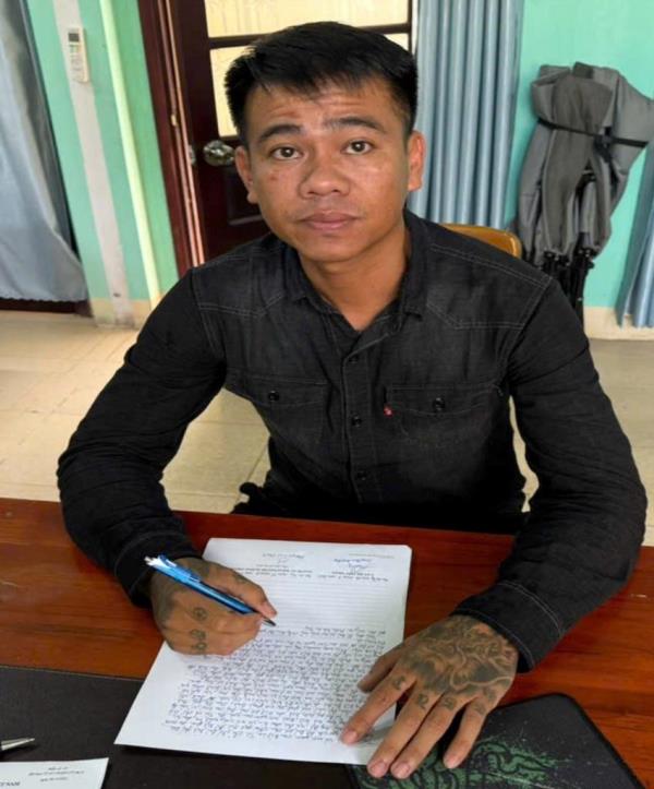 Đầu thú sau 4 ngày gây án